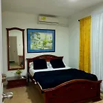 Habitación Cerca de aeropuerto