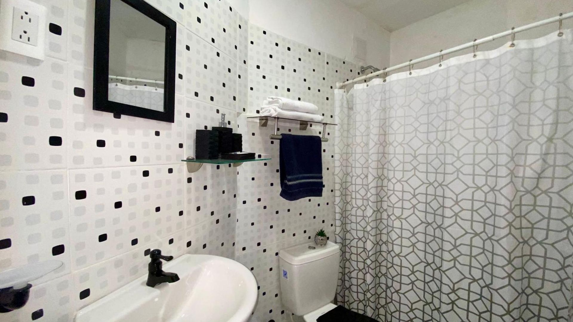 Cerca De Aeropuerto Homestay *